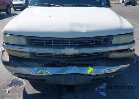 2000 Chevrolet Silverado 1500 Ls из США, поврежденный, VIN 2GCEC19T7Y1254546